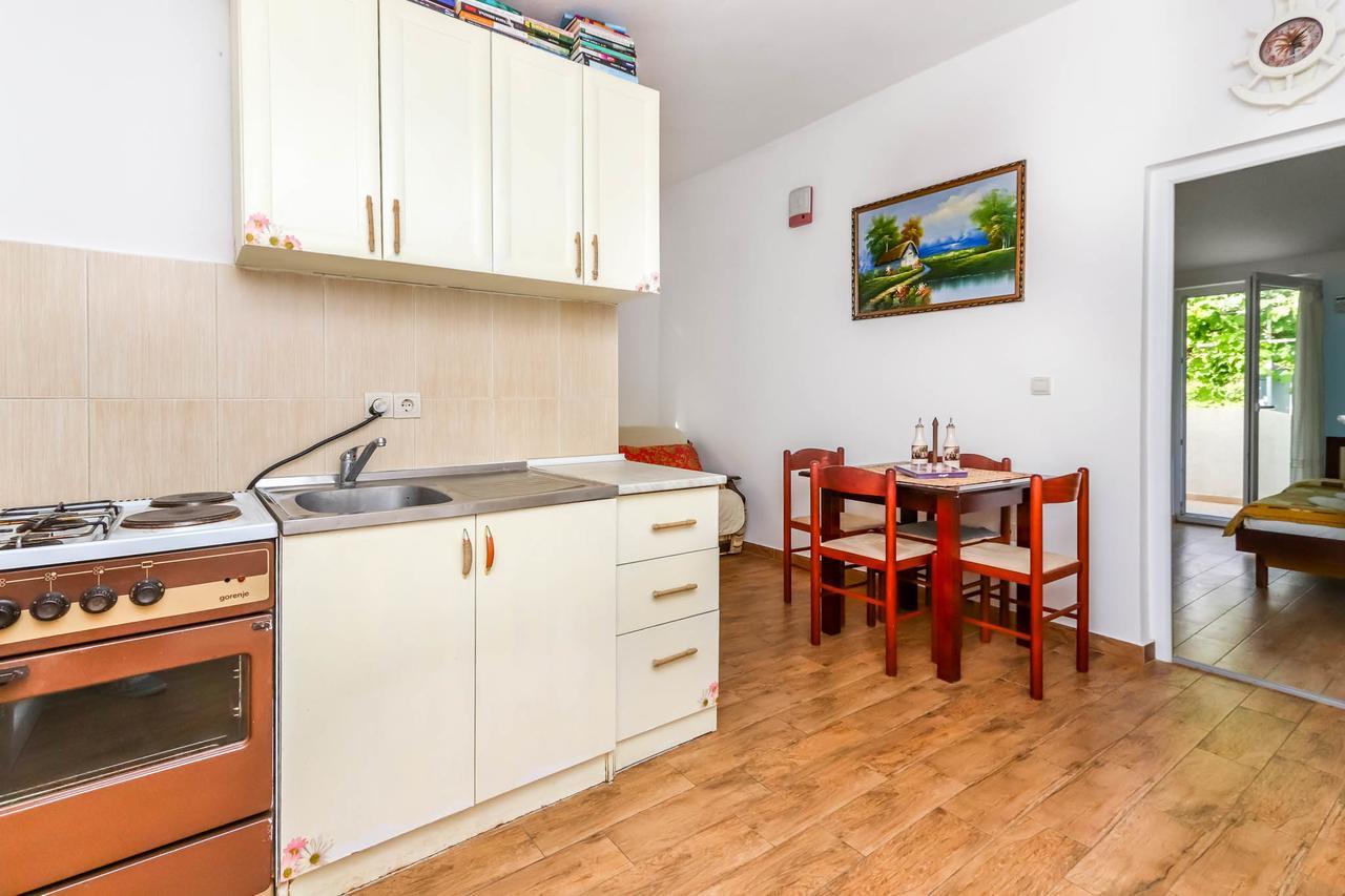 Apartments Zeko Donji Morinj Exterior photo